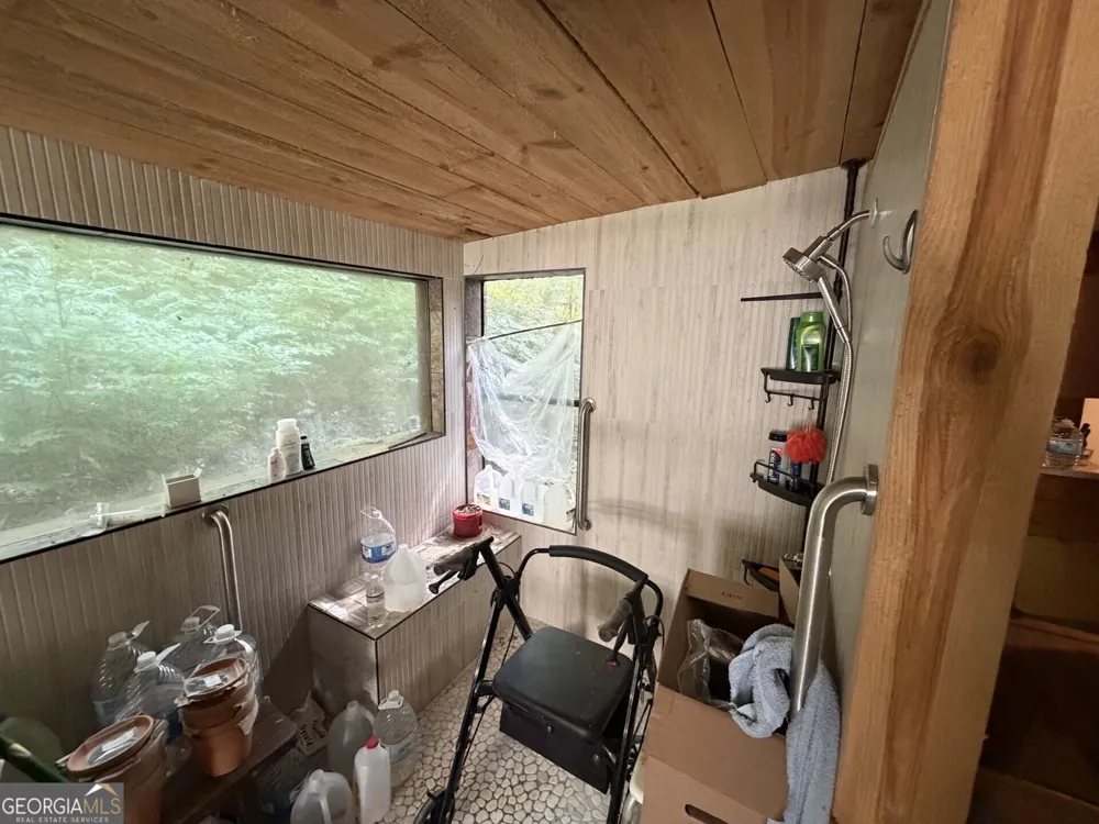 202 Standing Rock LN Ellijay, GA 30540