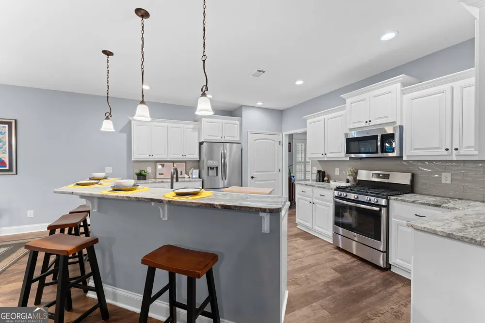 137 Shady Oak DR Perry, GA 31069