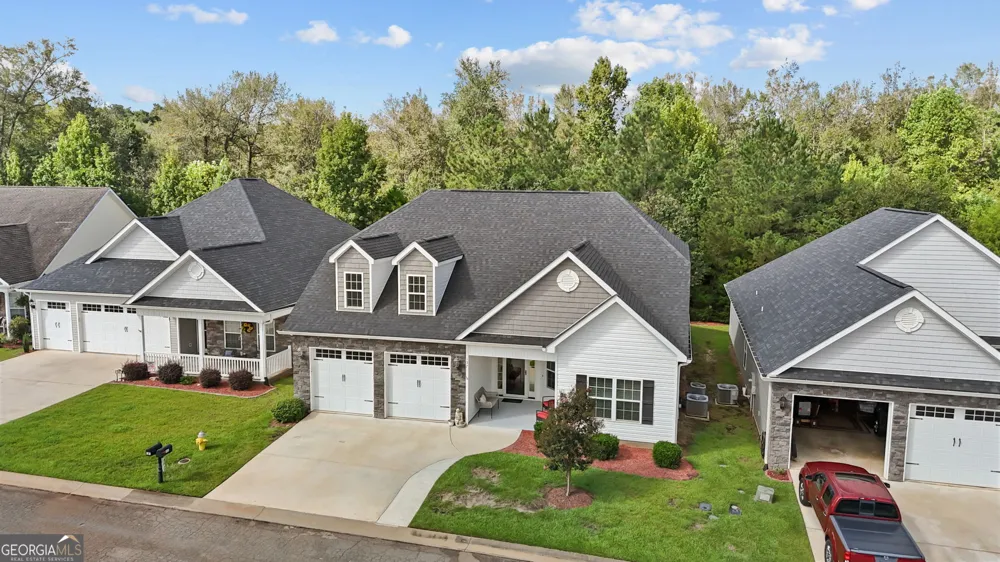 137 Shady Oak DR Perry, GA 31069