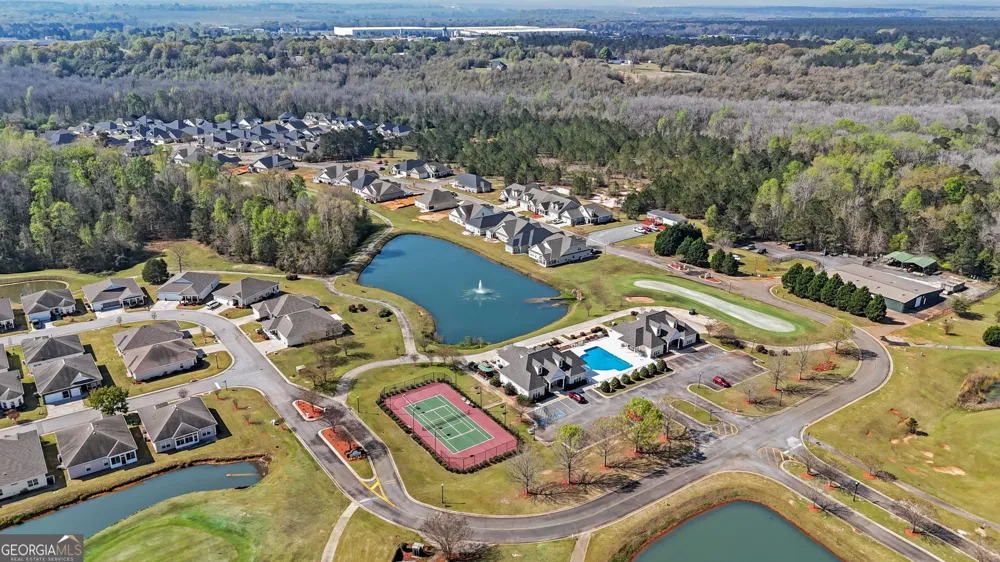 137 Shady Oak DR Perry, GA 31069