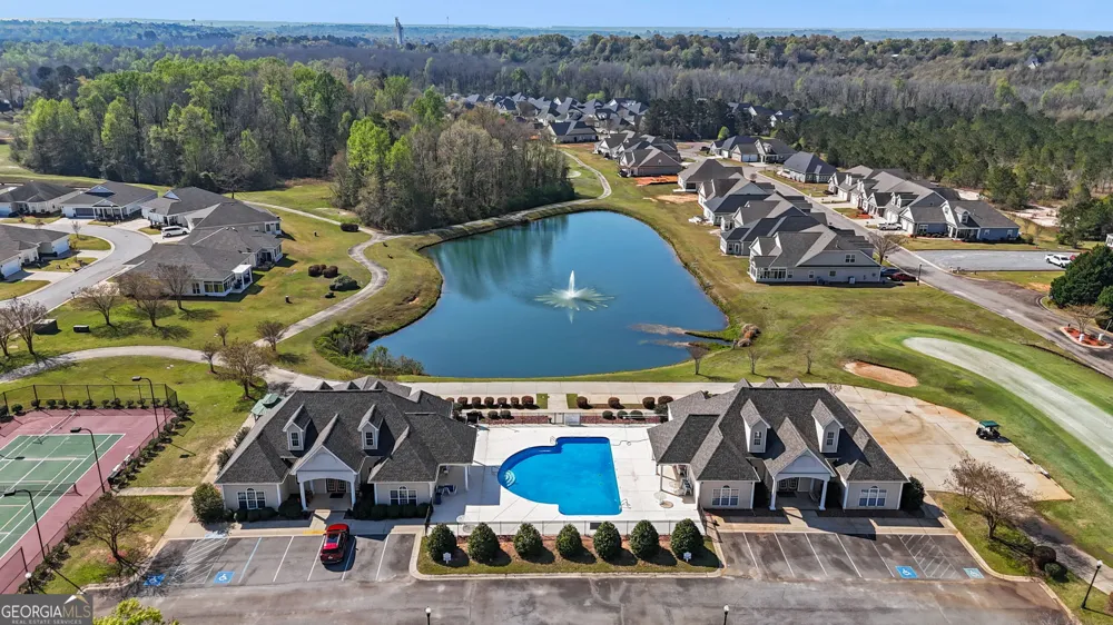 137 Shady Oak DR Perry, GA 31069
