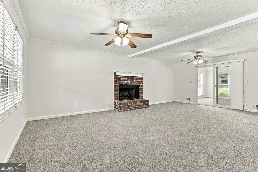 185 Clearbrook WAY Fayetteville, GA 30215
