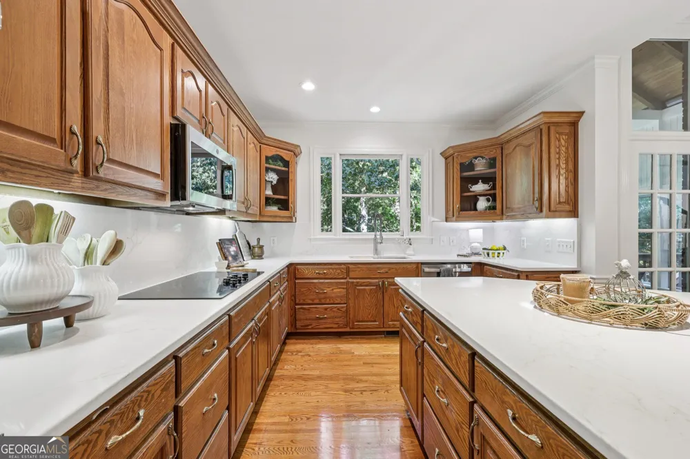 1390 Rogers Mill LN Cumming, GA 30041