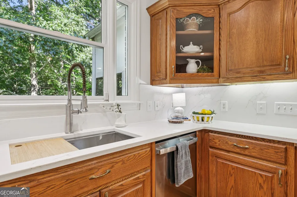 1390 Rogers Mill LN Cumming, GA 30041