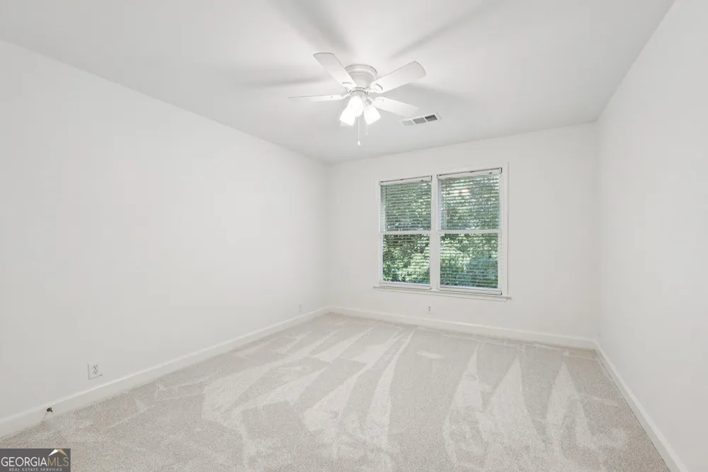 1390 Rogers Mill LN Cumming, GA 30041