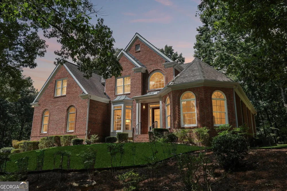 1390 Rogers Mill LN Cumming, GA 30041
