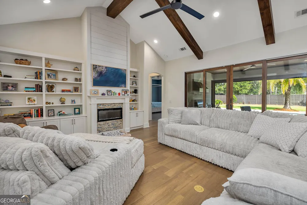 147 Butler Lake DR St. Simons, GA 31522
