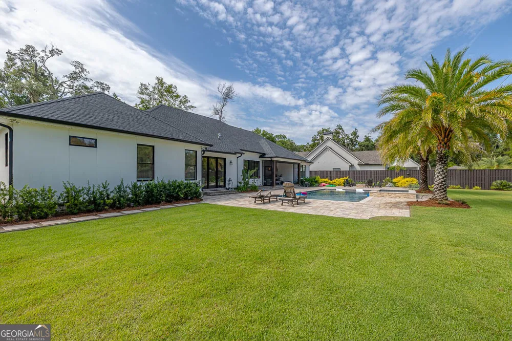 147 Butler Lake DR St. Simons, GA 31522