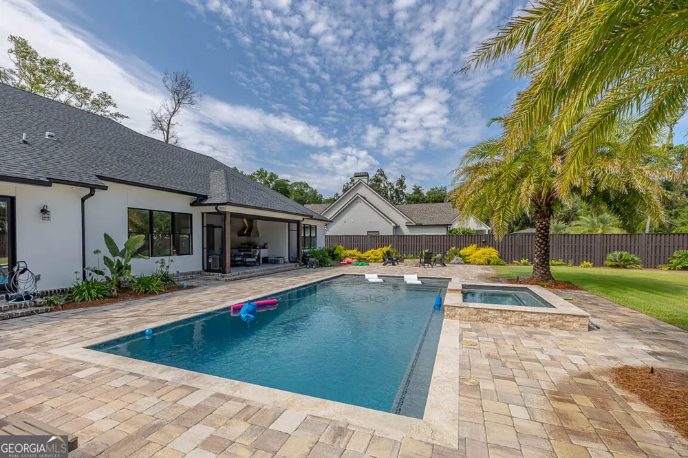 147 Butler Lake DR St. Simons, GA 31522