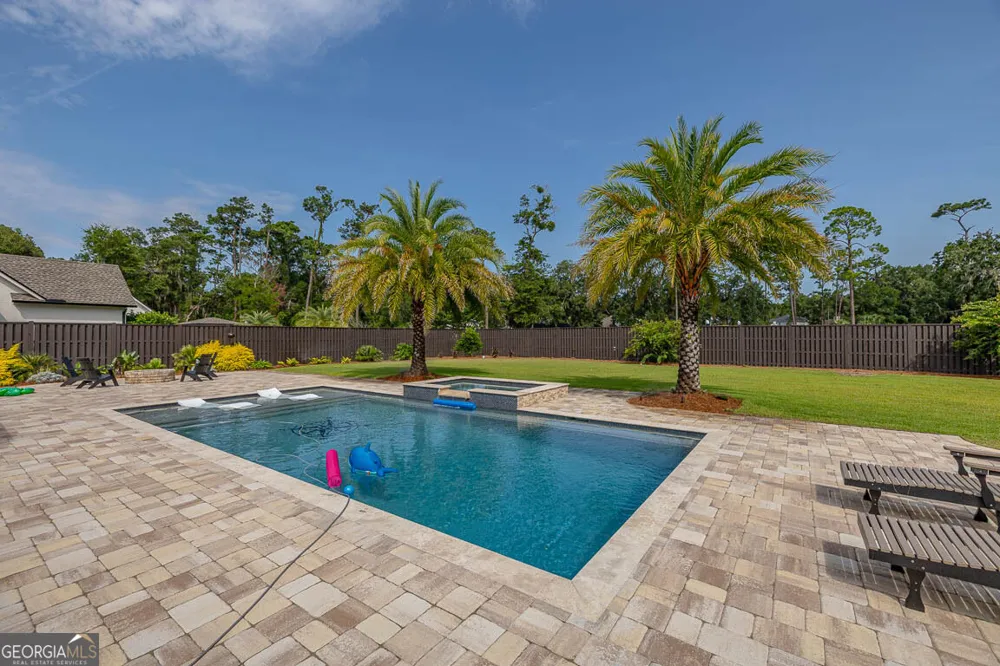 147 Butler Lake DR St. Simons, GA 31522