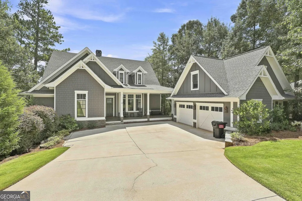 55 Paddleboat LN Newnan, GA 30263