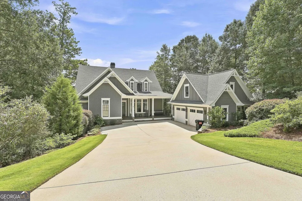 55 Paddleboat LN Newnan, GA 30263