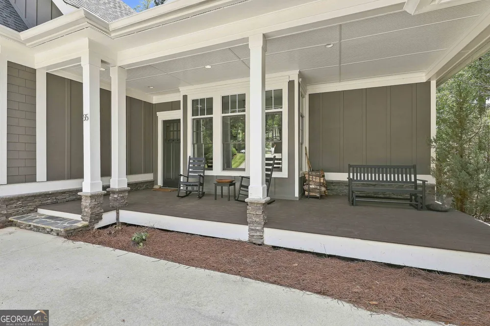 55 Paddleboat LN Newnan, GA 30263