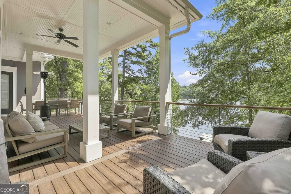 55 Paddleboat LN Newnan, GA 30263