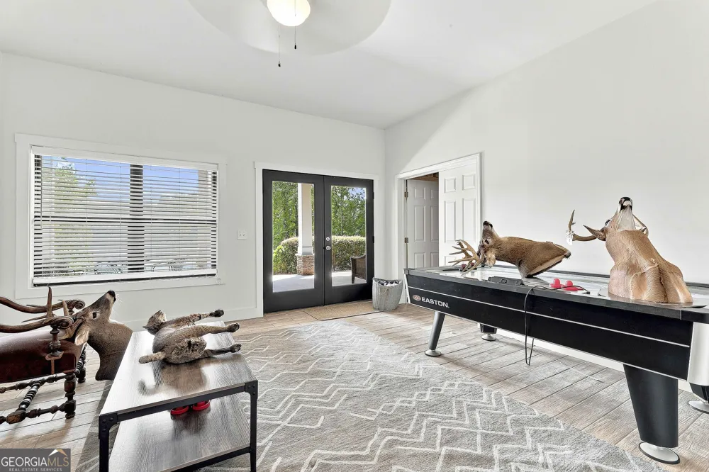 55 Paddleboat LN Newnan, GA 30263