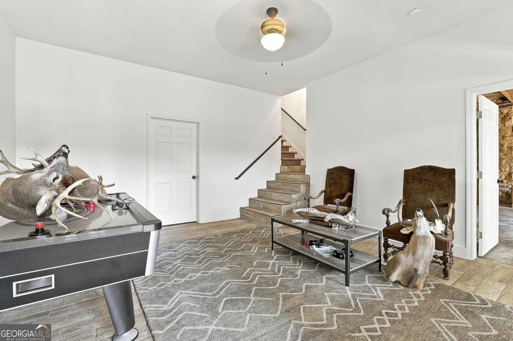 55 Paddleboat LN Newnan, GA 30263