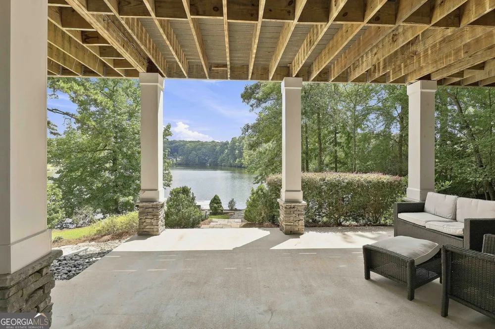 55 Paddleboat LN Newnan, GA 30263