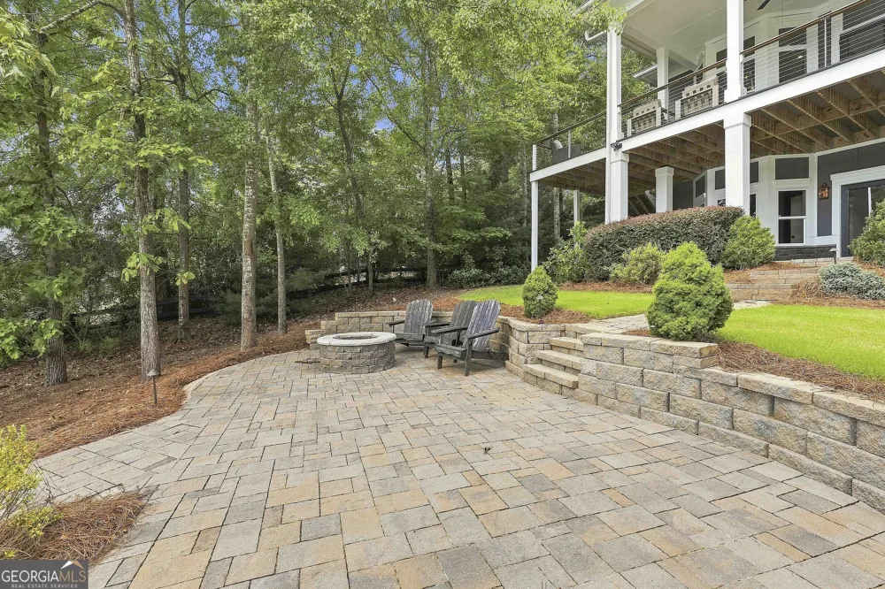 55 Paddleboat LN Newnan, GA 30263