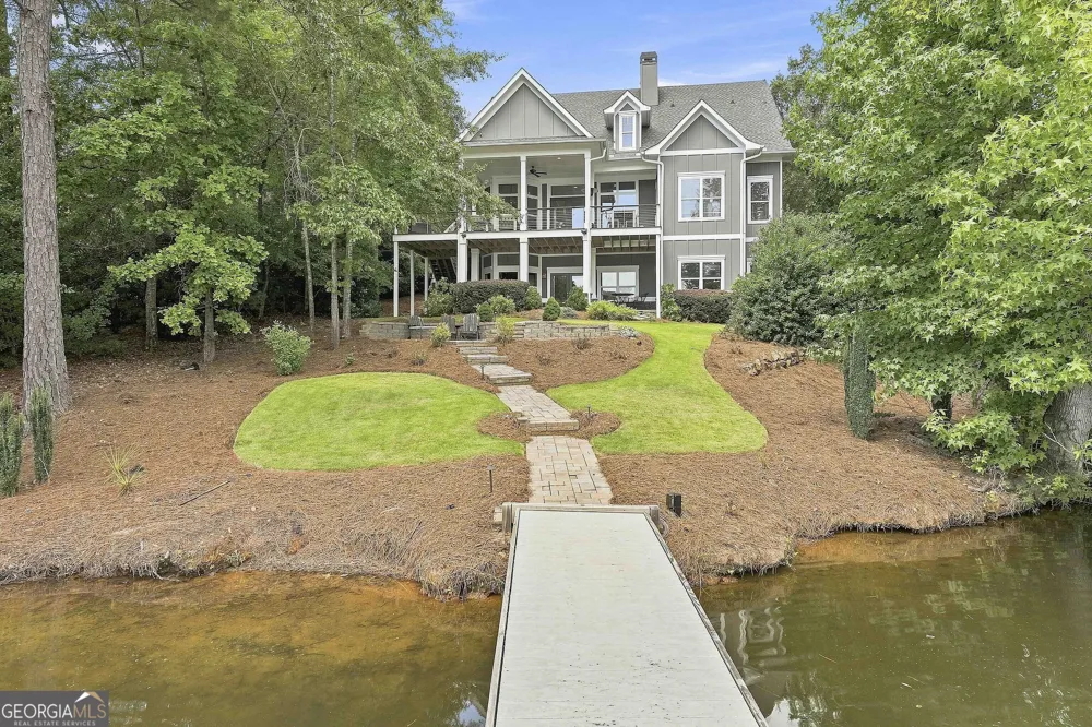 55 Paddleboat LN Newnan, GA 30263