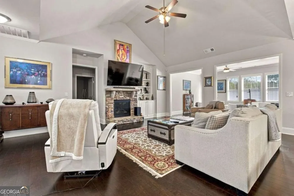 6595 Bransford DR Cumming, GA 30040