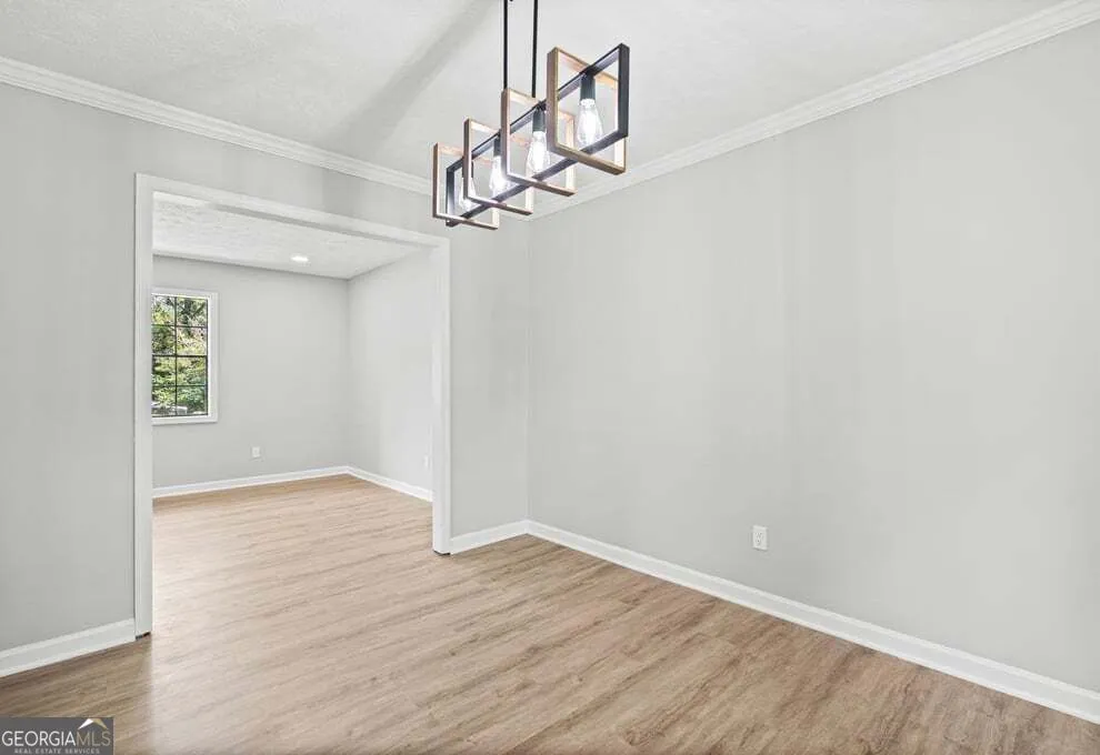 6883 Creekmoor LN Riverdale, GA 30296