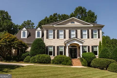 165 Cypress Manor LN