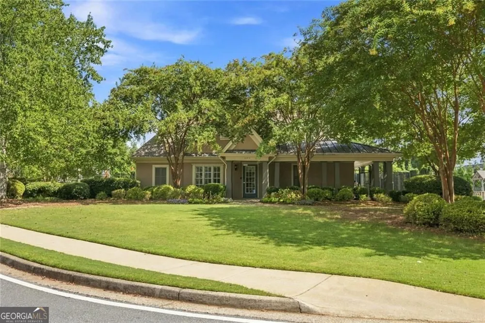 425 Fairford LN Duluth, GA 30097
