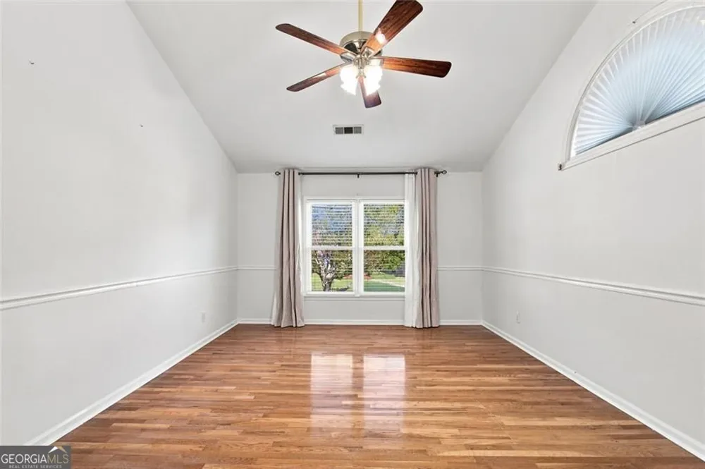 425 Fairford LN Duluth, GA 30097