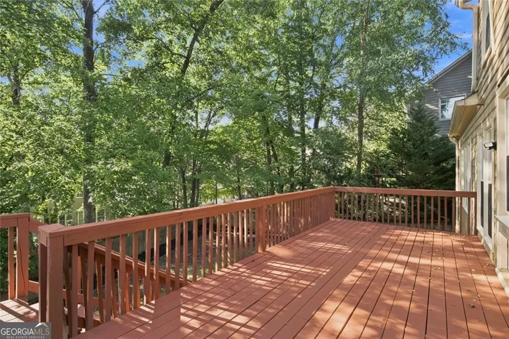 425 Fairford LN Duluth, GA 30097