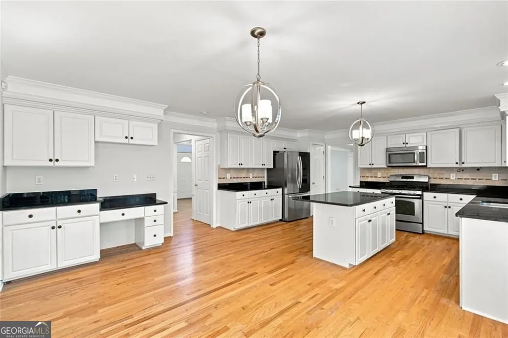 425 Fairford LN Duluth, GA 30097