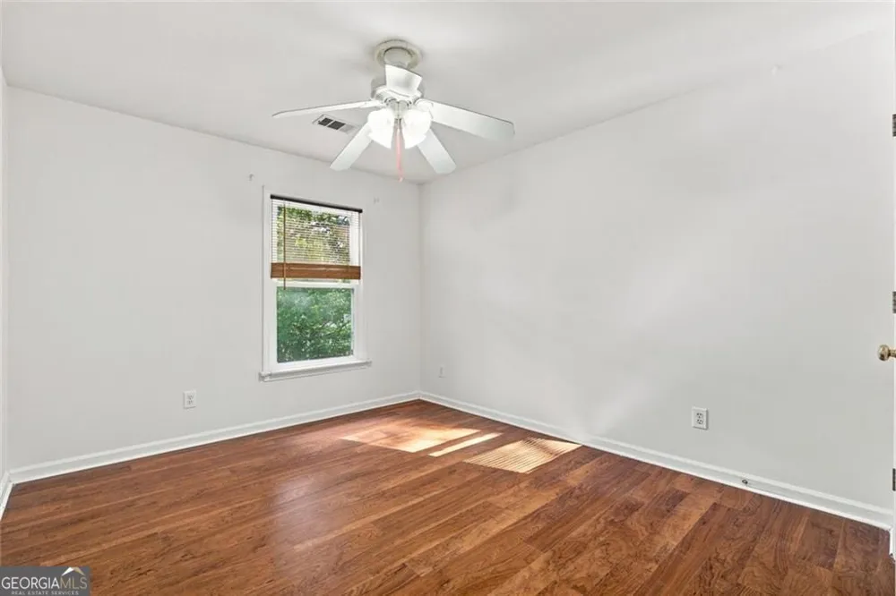 425 Fairford LN Duluth, GA 30097