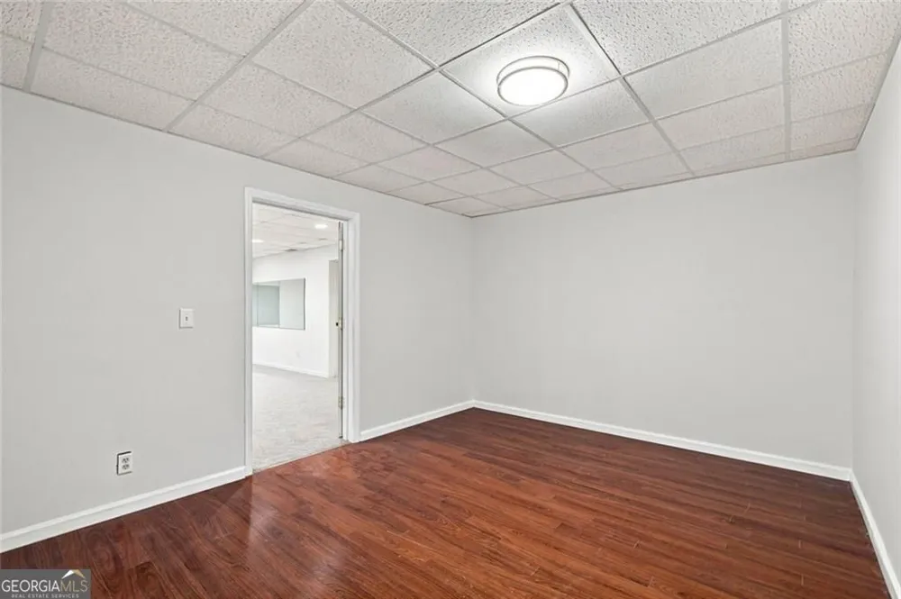 425 Fairford LN Duluth, GA 30097