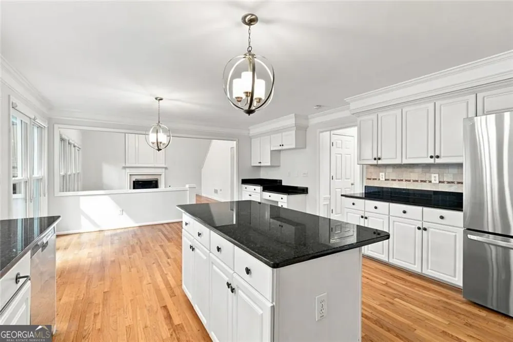 425 Fairford LN Duluth, GA 30097