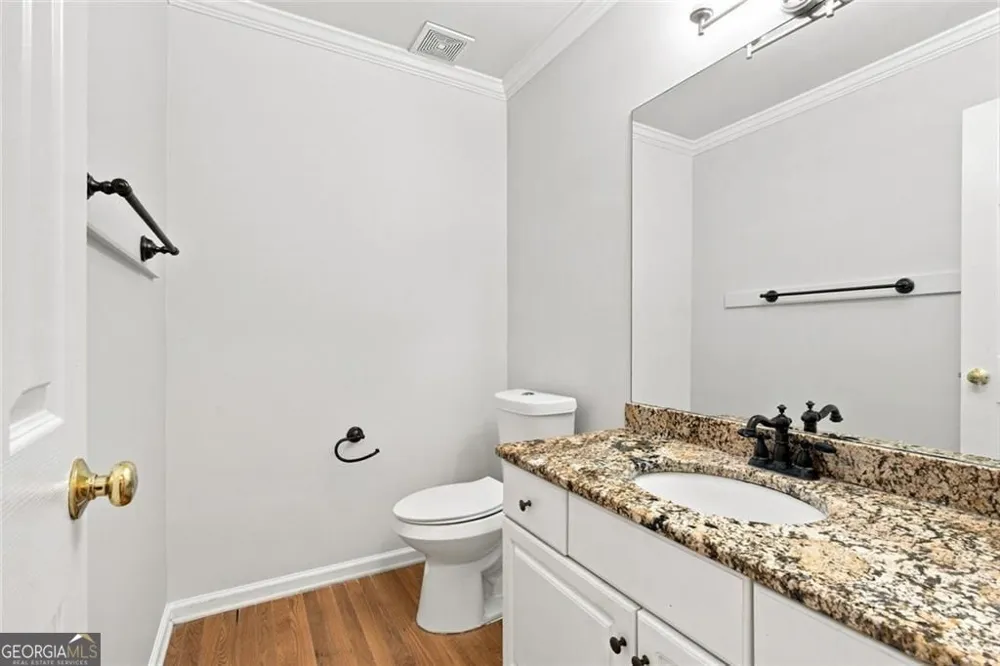 425 Fairford LN Duluth, GA 30097