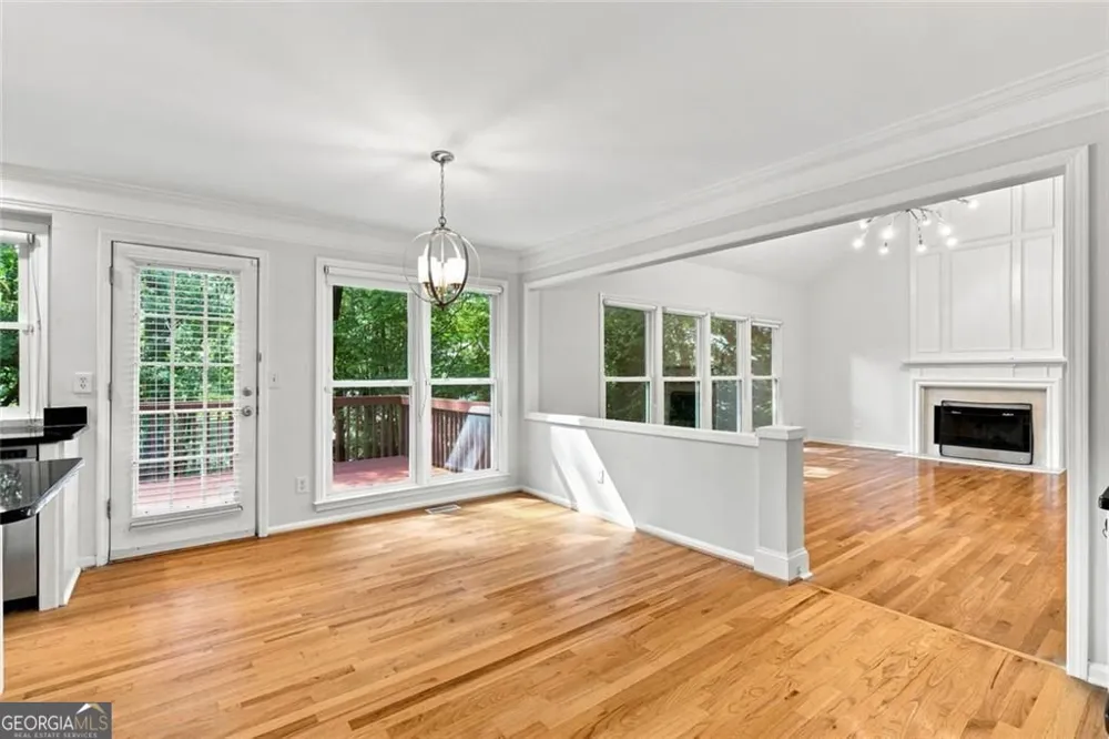 425 Fairford LN Duluth, GA 30097