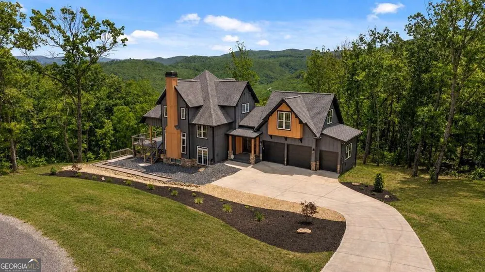 1722 High Summit DR Talking Rock, GA 30175