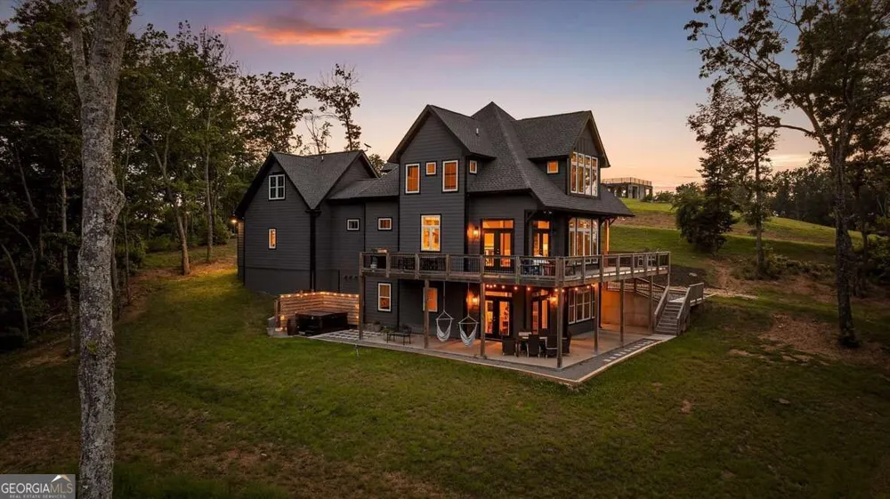 1722 High Summit DR Talking Rock, GA 30175