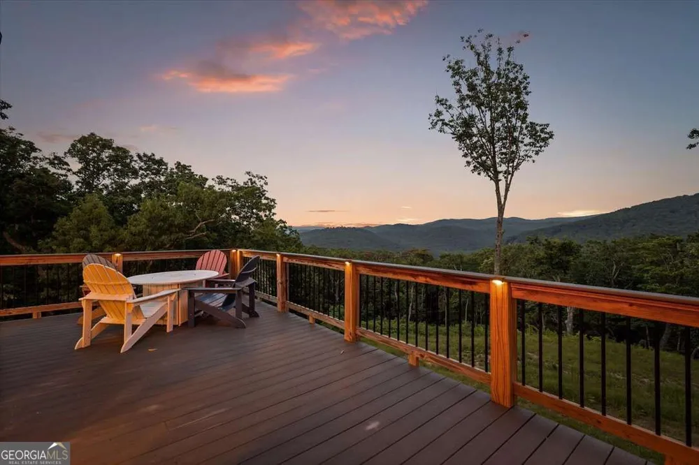 1722 High Summit DR Talking Rock, GA 30175