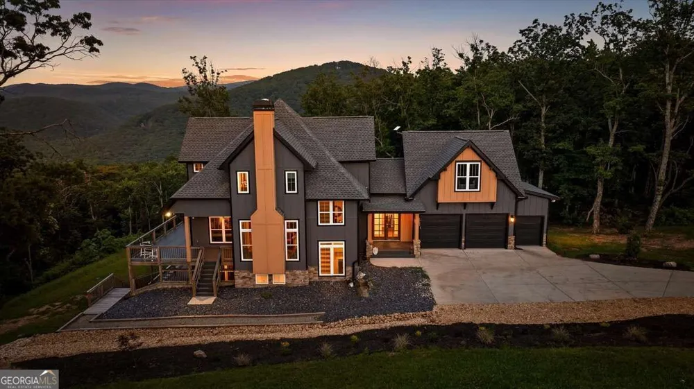 1722 High Summit DR Talking Rock, GA 30175