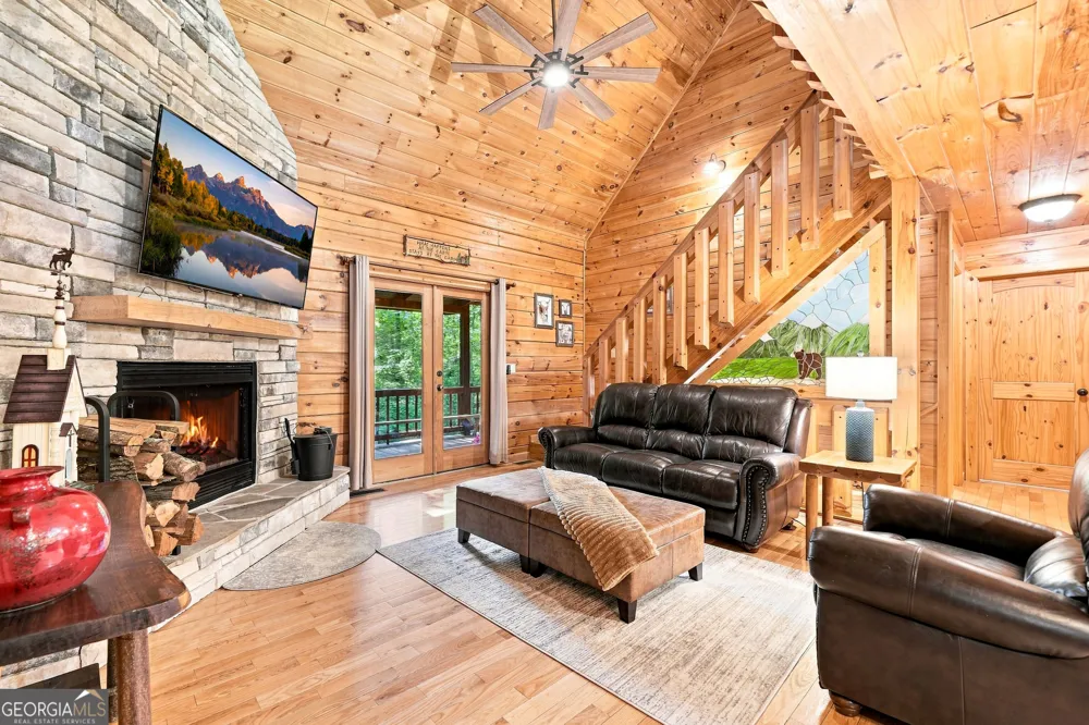156 Cedar Ridge RD Blue Ridge, GA 30513