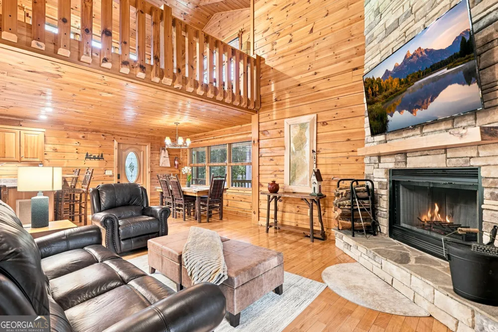 156 Cedar Ridge RD Blue Ridge, GA 30513