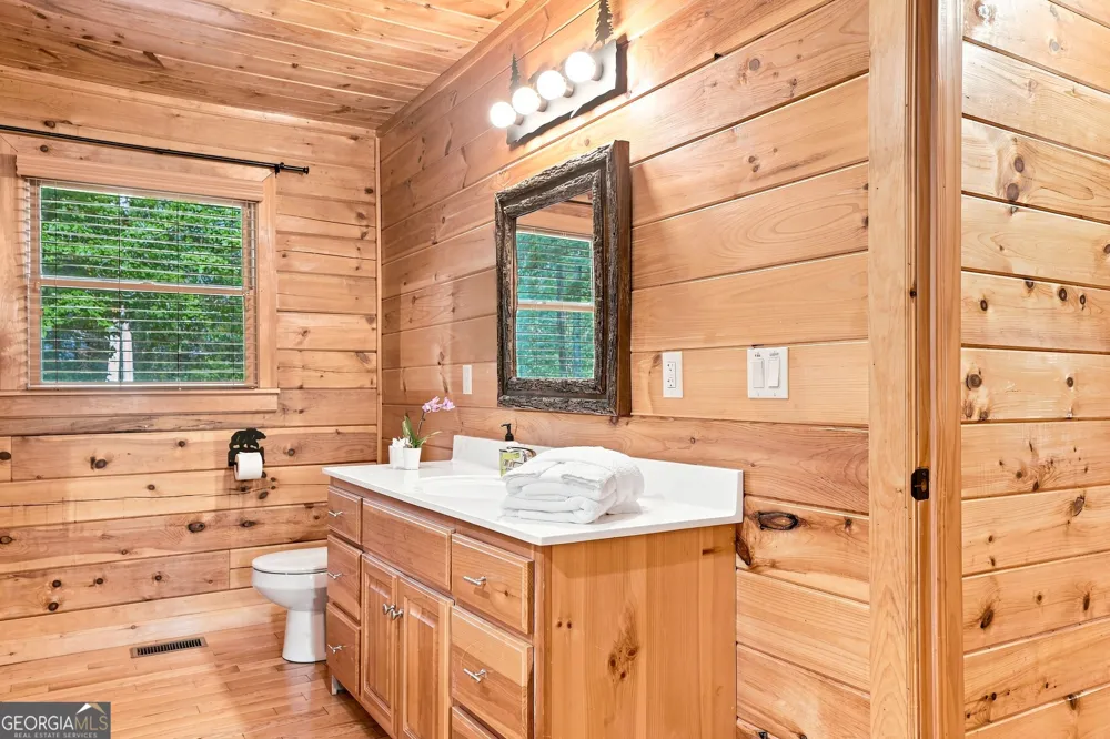 156 Cedar Ridge RD Blue Ridge, GA 30513