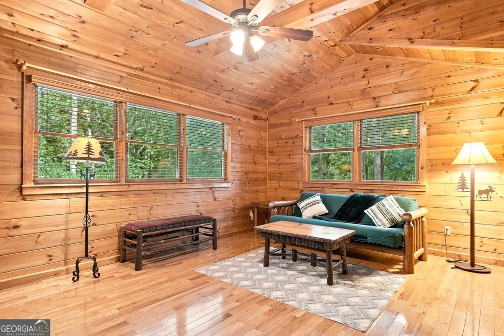 156 Cedar Ridge RD Blue Ridge, GA 30513