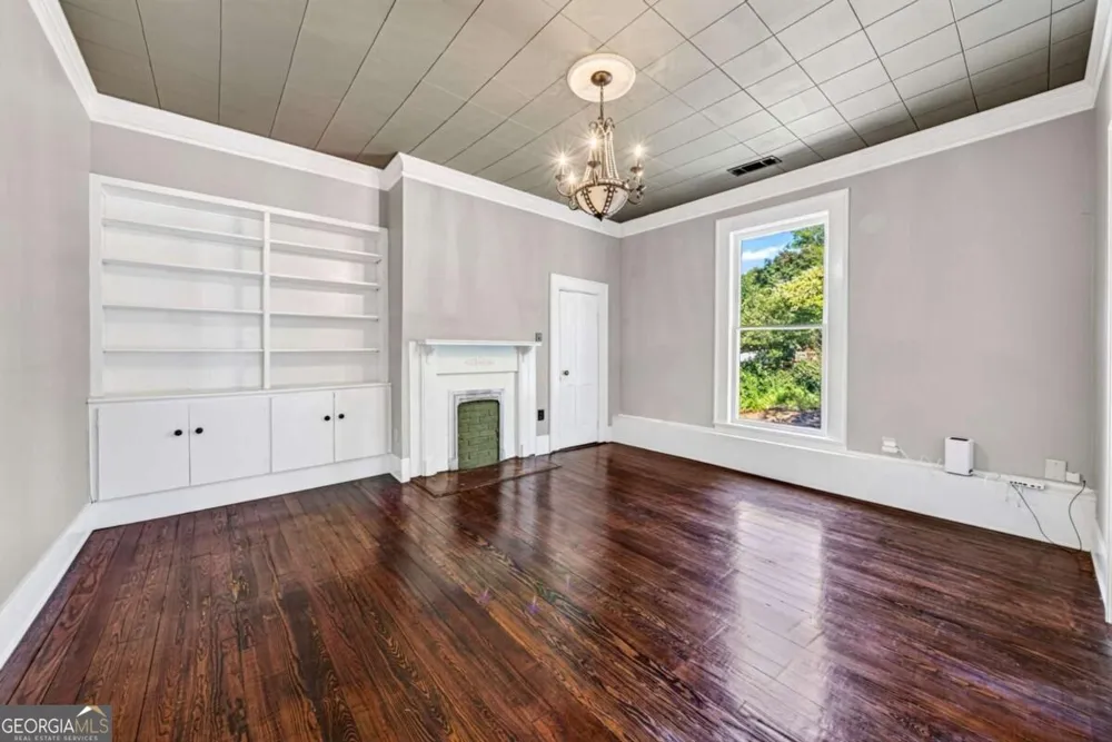 91 Martin ST Jefferson, GA 30549