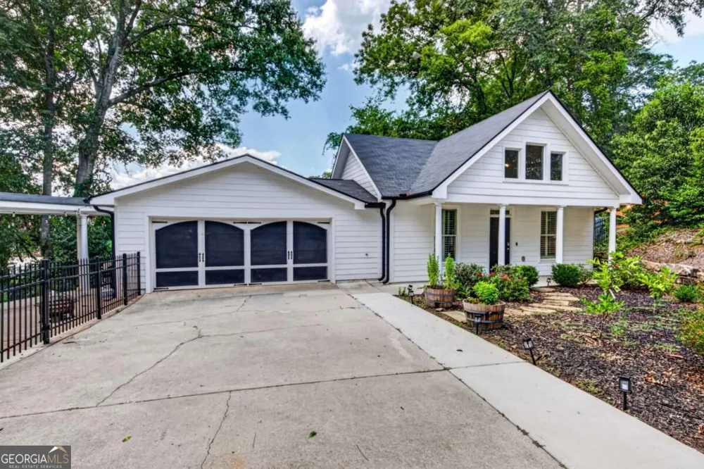 91 Martin ST Jefferson, GA 30549
