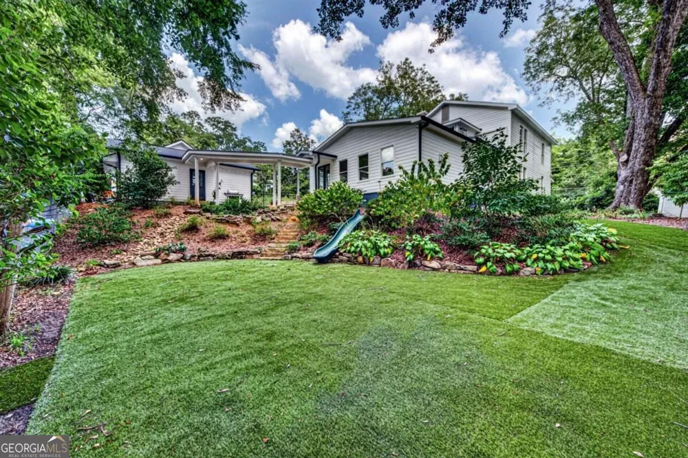 91 Martin ST Jefferson, GA 30549