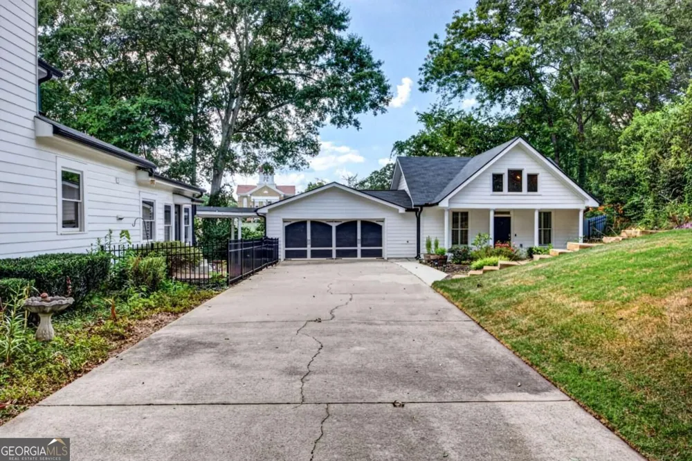 91 Martin ST Jefferson, GA 30549