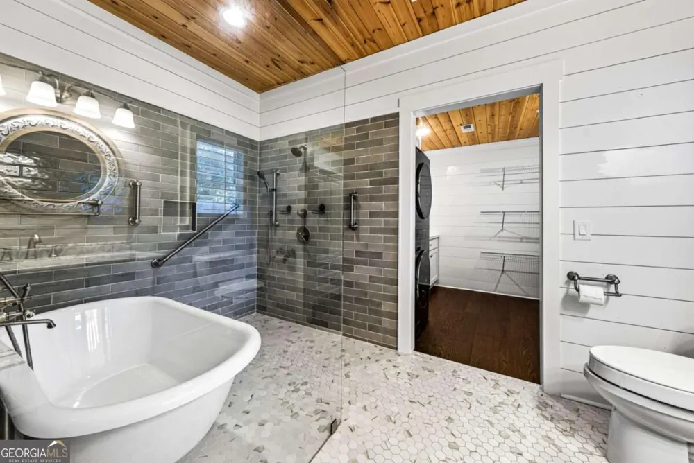 91 Martin ST Jefferson, GA 30549