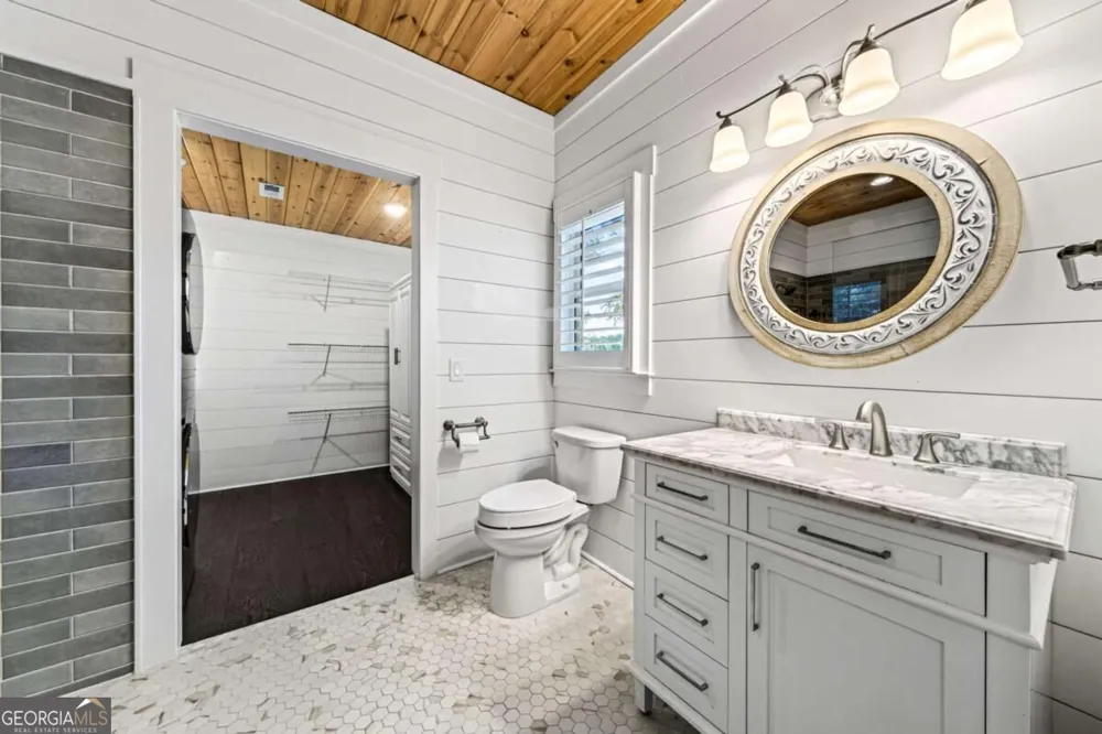 91 Martin ST Jefferson, GA 30549