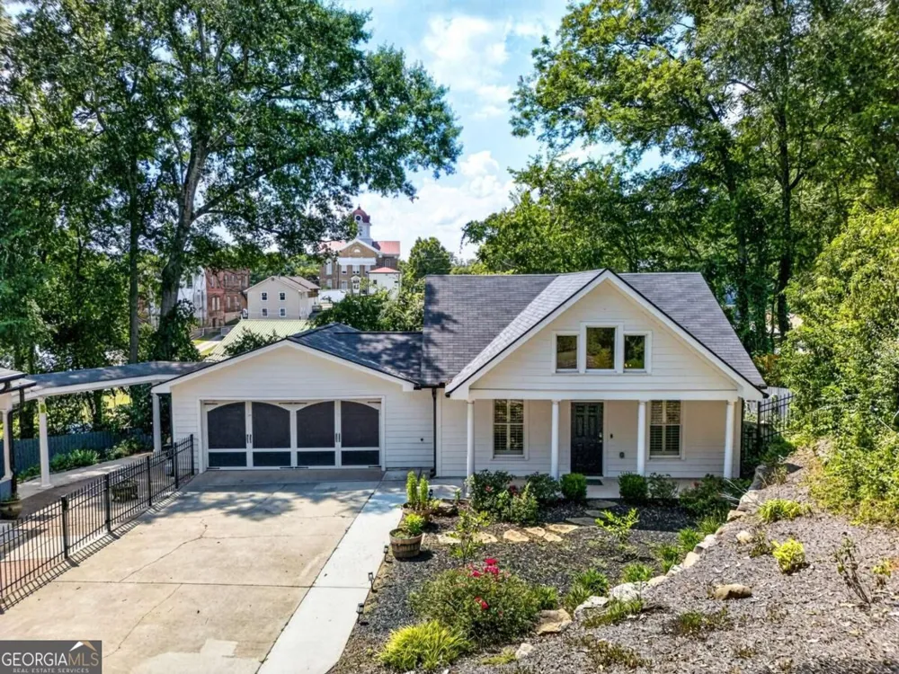 91 Martin ST Jefferson, GA 30549